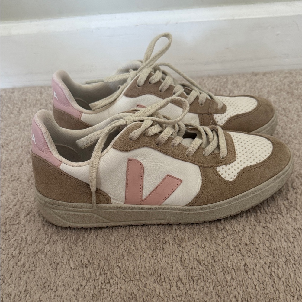 Veja Women's Sneakers - White, Pink, and Brown